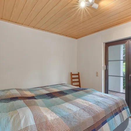 Vakantiehuis 2 Bedroom Beautiful In Daun