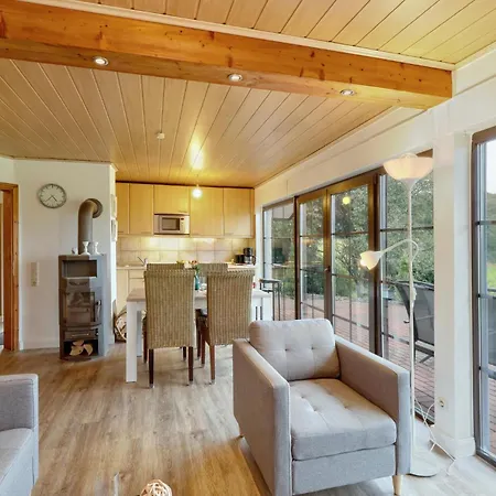 In With House A Panoramic View 펜션 다운