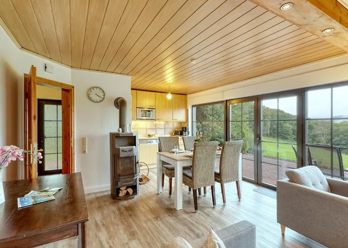 Feriehus 2 Bedroom Beautiful In Daun